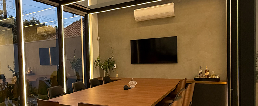 Estudo revela o impacto da publicidade com IA no comportamento do público